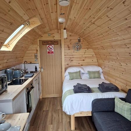 Loch An Eilean Pod Isle Of South Uist Villa Pollachara Екстериор снимка