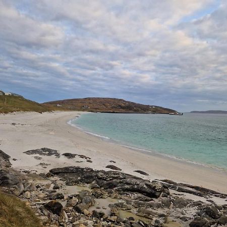 Loch An Eilean Pod Isle Of South Uist Villa Pollachara Екстериор снимка