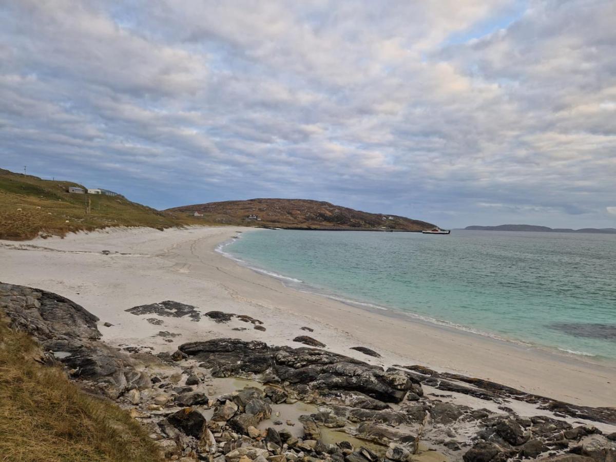Loch An Eilean Pod Isle Of South Uist Villa Pollachara Екстериор снимка